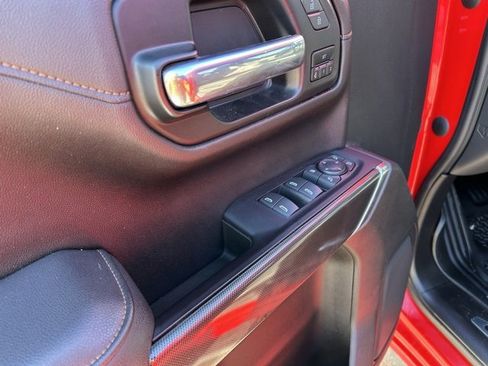 Used 2021 GMC Sierra 1500 AT4 image 26