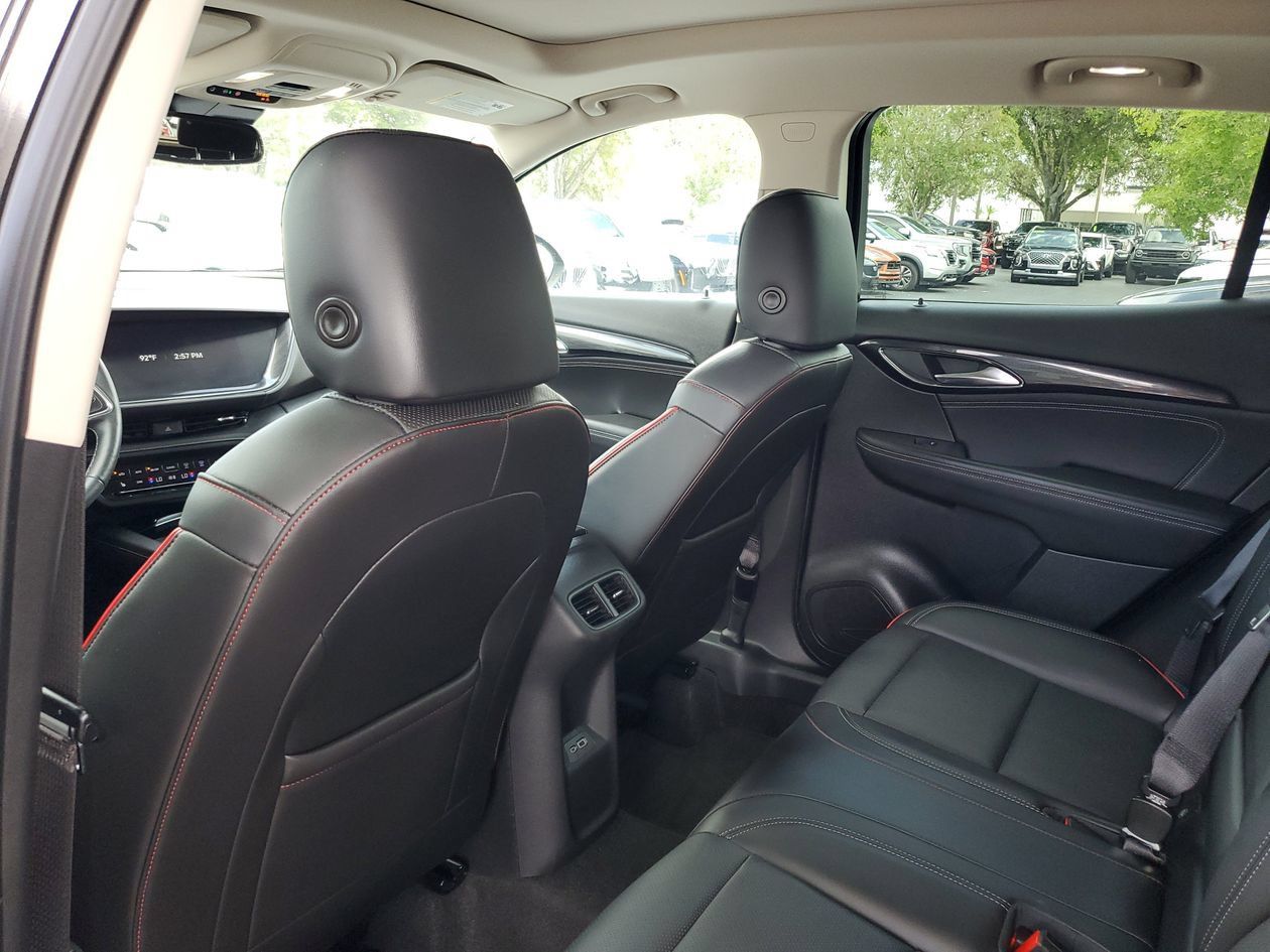 Used 2023 Buick Envision Essence w/ Sport Touring Package AWD/4WD image 9