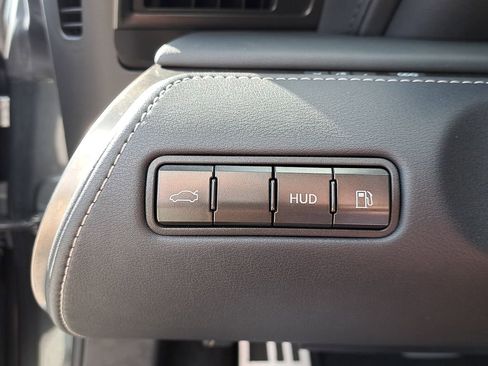 Used 2021 Lexus LC 500 Coupe w/ Sport Package image 29