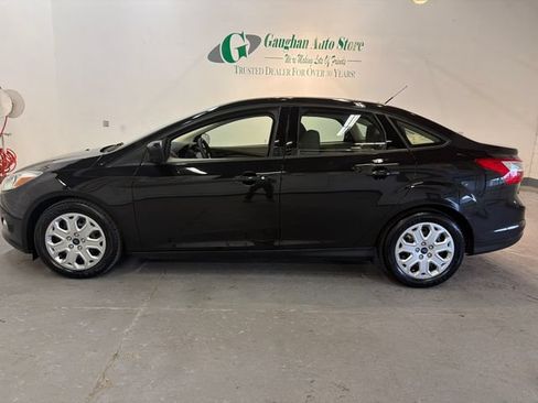 Used 2012 Ford Focus SE FWD image 3