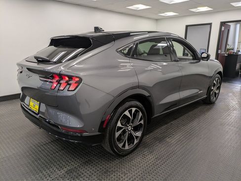 Used 2021 Ford Mustang Mach-E Premium image 4