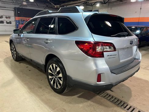 Used 2017 Subaru Outback 2.5i Limited image 5