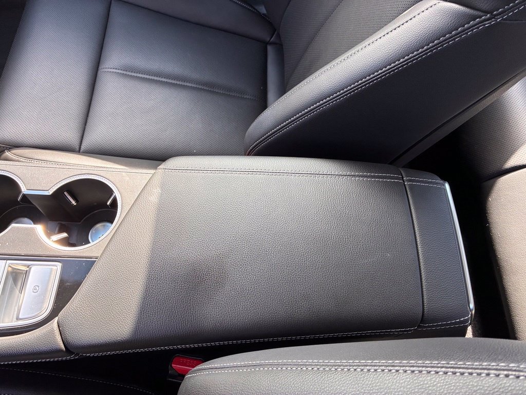 Used 2025 Genesis G70 2.5T AWD/4WD image 39
