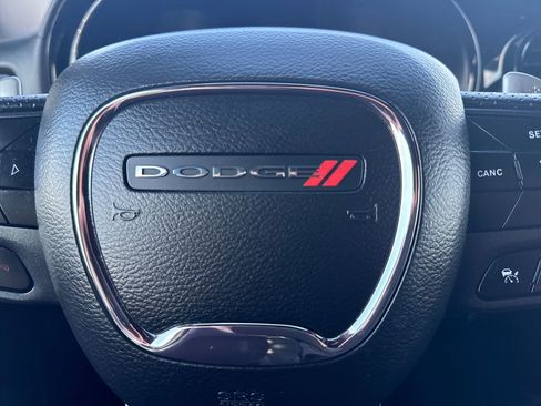 Used 2025 Dodge Durango R/T image 32
