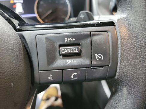 Used 2021 Nissan Rogue S image 40