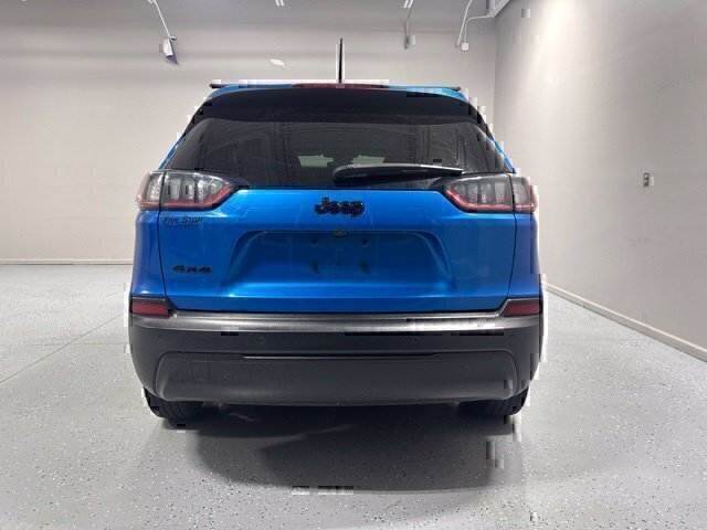Used 2021 Jeep Cherokee Latitude Plus AWD/4WD image 7