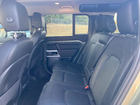Used 2024 Land Rover Defender 110 S AWD/4WD image 5