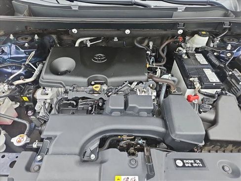 Used 2022 Toyota RAV4 XLE Premium FWD image 24