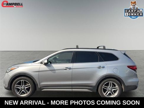 Used 2017 Hyundai Santa Fe Limited image 2