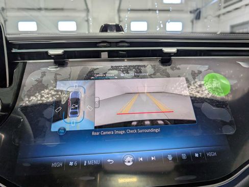 New 2026 Mercedes-Benz E 53 AMG e 4MATIC Sedan image 26