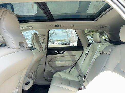 Certified 2023 Volvo XC60 B5 Core w/ Climate Package image 11