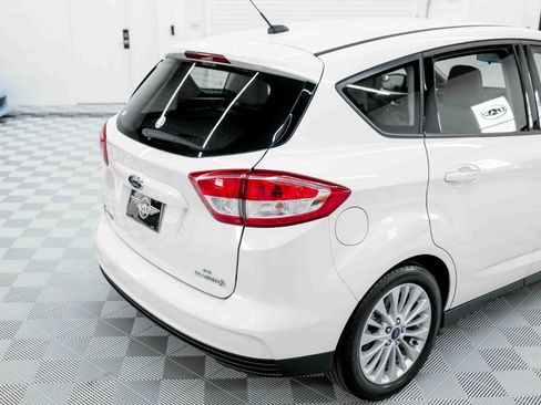 Used 2018 Ford C-MAX SE w/ Equipment Group 202A image 28