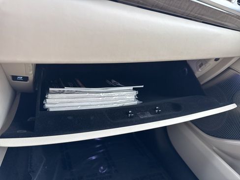 Used 2017 Genesis G90 3.3T Premium image 36