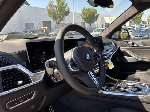 New 2027 BMW X7 M60i AWD/4WD image 16