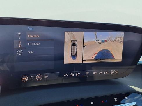 Certified 2025 Buick Enclave Preferred image 8