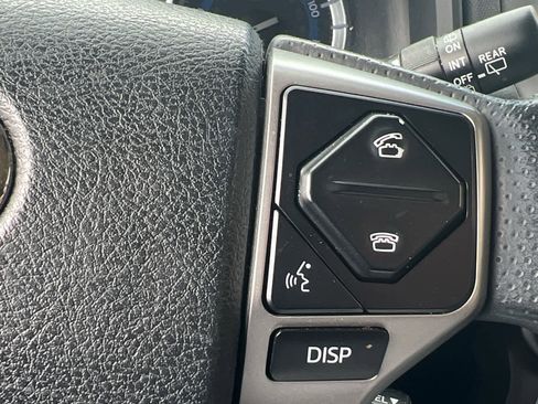 Used 2018 Toyota 4Runner Limited image 9