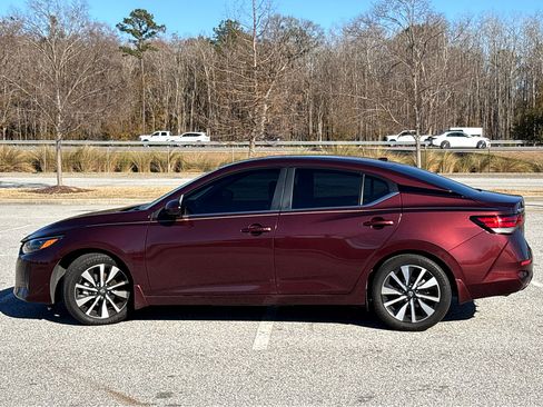 Used 2024 Nissan Sentra SV w/ SV Premium Package image 31