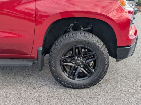 Used 2024 Chevrolet Silverado 1500 LT Trail Boss image 11