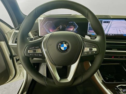 New 2026 BMW X5 xDrive40i w/ Executive Package AWD/4WD image 19