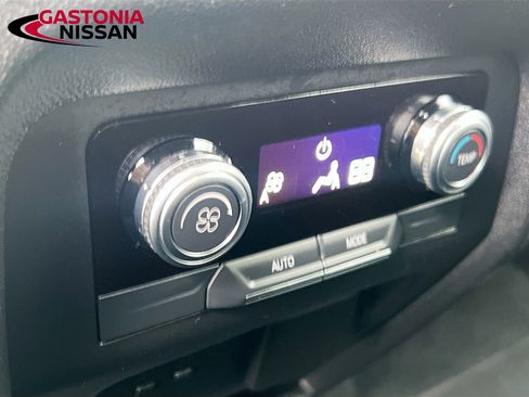 Used 2025 GMC Acadia Elevation image 35