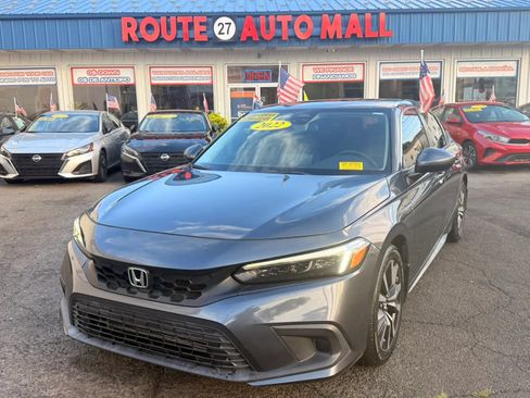 Used 2022 Honda Civic EX-L image 1