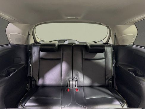 Used 2019 INFINITI QX60 Luxe w/ Essential Package image 12