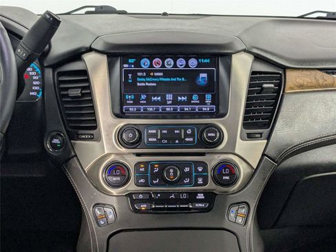 Used 2020 GMC Yukon XL Denali w/ Open Road Package AWD/4WD image 42