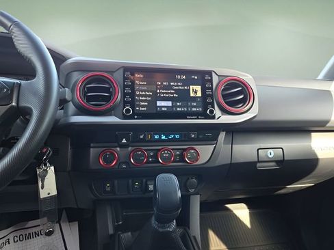 Used 2022 Toyota Tacoma TRD Sport w/ TRD Premium Sport Package image 11