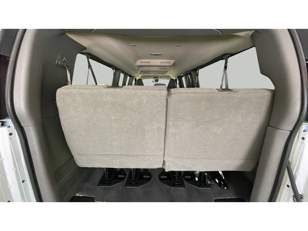 Used 2024 Chevrolet Express 3500 LT w/ LT Preferred Equipment Group RWD image 14