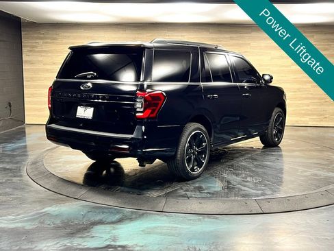 Used 2022 Ford Expedition Limited AWD/4WD image 15