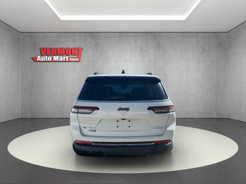 Used 2023 Jeep Grand Cherokee L Laredo w/ Luxury Tech Group I image 6