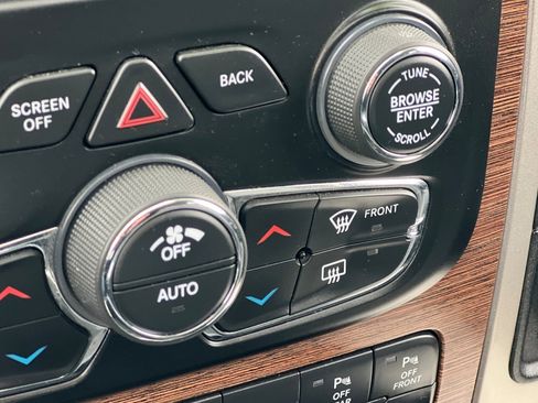 Used 2017 RAM 3500 Laramie image 28