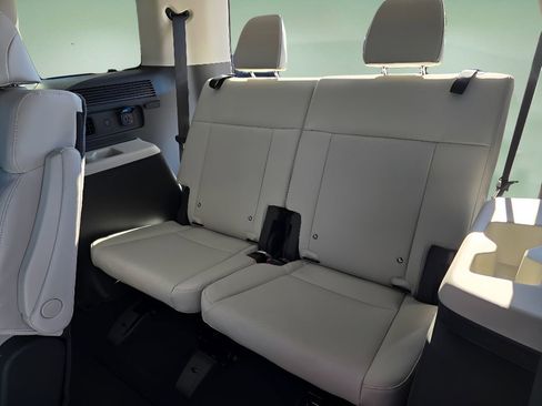 New 2026 Hyundai Santa Fe Calligraphy image 29