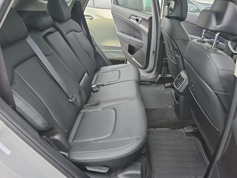 Used 2026 Kia Sportage EX w/ EX Panorama Roof Package FWD image 11