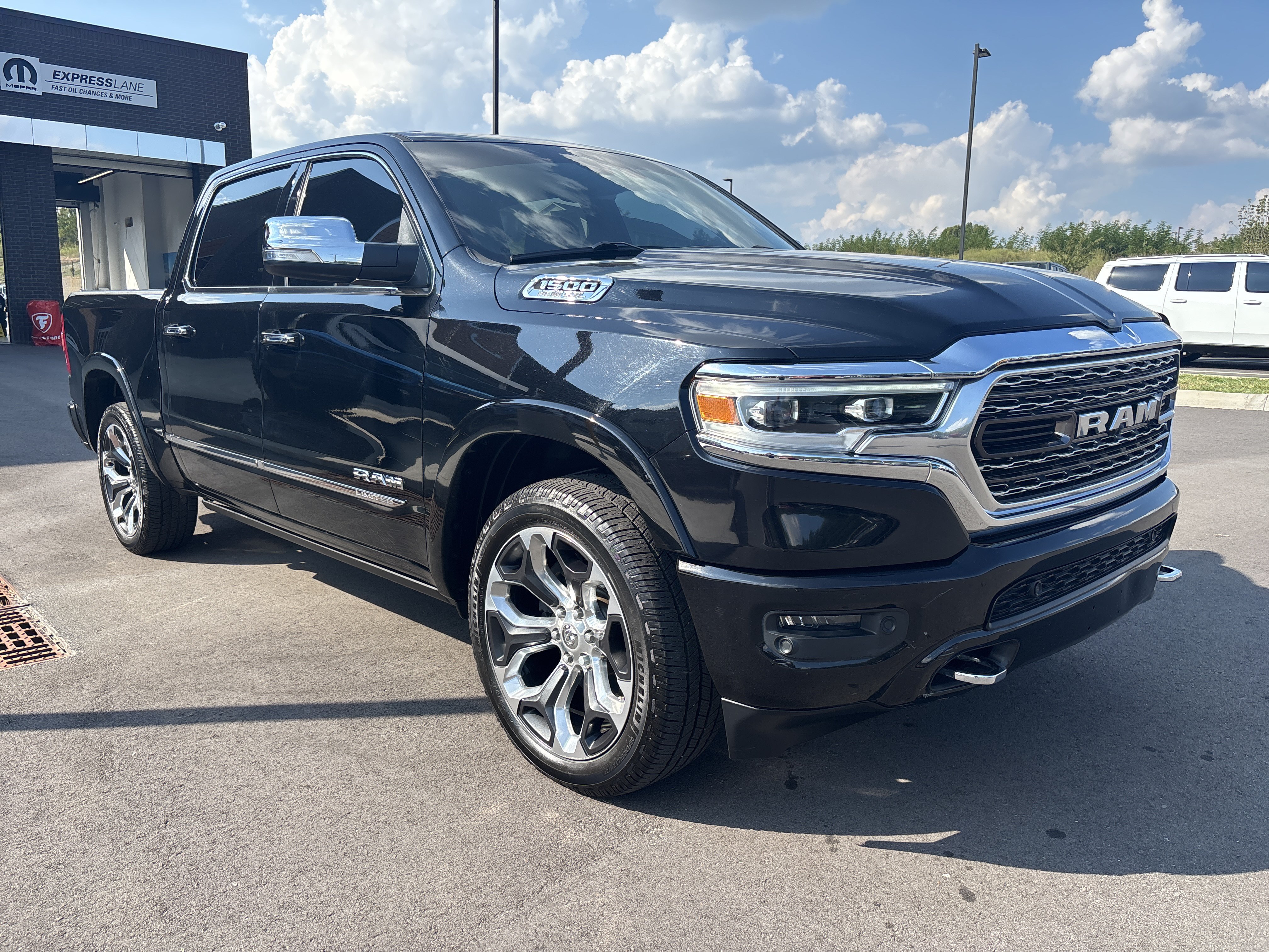 Used 2020 RAM 1500 Limited AWD/4WD image 7