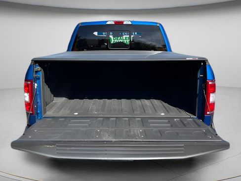 Used 2018 Ford F150 XLT w/ Equipment Group 302A Luxury AWD/4WD image 13
