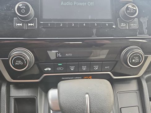 Used 2019 Honda CR-V LX image 19