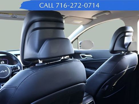 Used 2023 Kia Sportage EX image 19