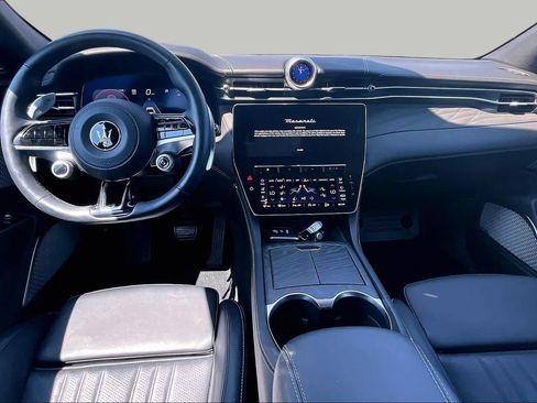 Used 2023 Maserati Grecale Modena AWD/4WD image 15