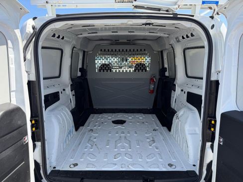 Used 2021 RAM ProMaster City Tradesman FWD image 15