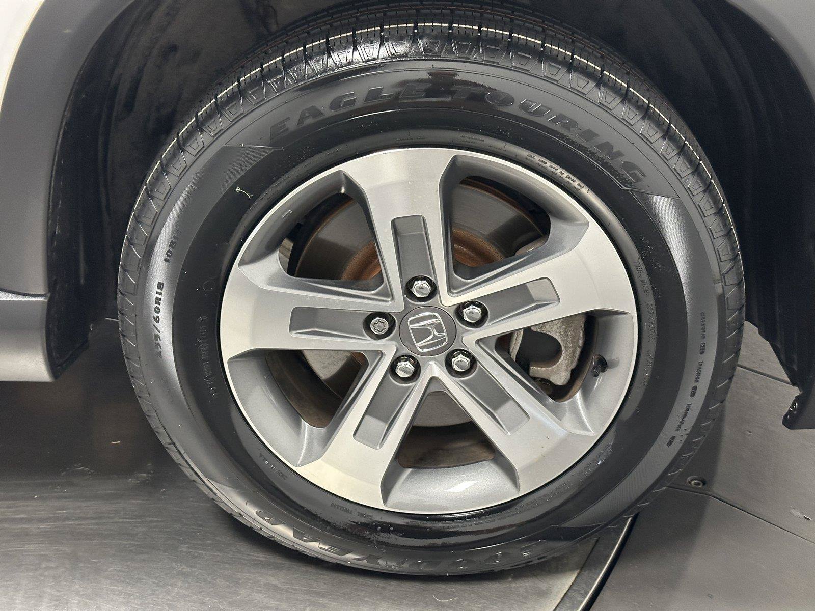 Certified 2025 Honda Pilot EX-L image 17