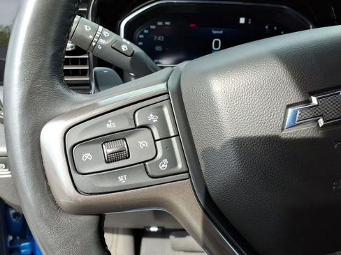 Used 2023 Chevrolet Silverado 1500 ZR2 w/ Technology Package AWD/4WD image 10