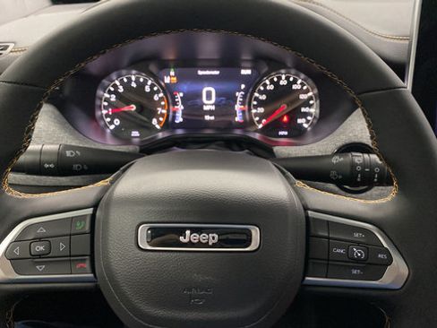 New 2026 Jeep Compass Latitude AWD/4WD image 16