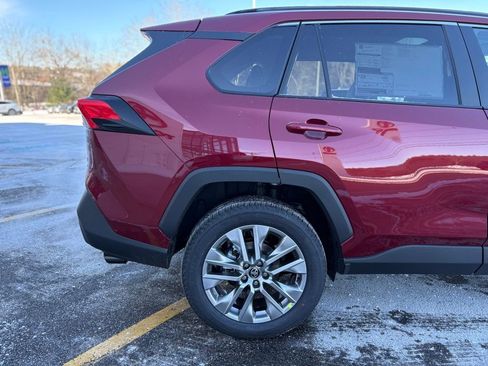 New 2025 Toyota RAV4 XLE Premium image 8