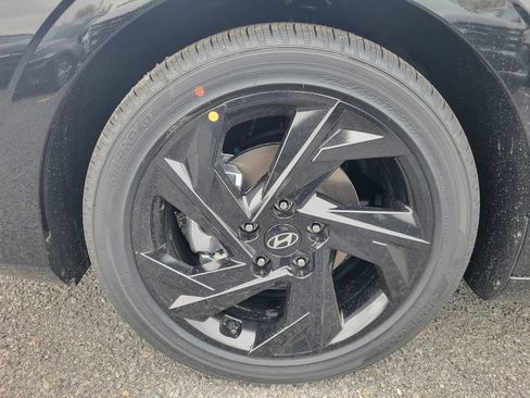 New 2026 Hyundai Elantra SEL Sport Premium FWD image 10