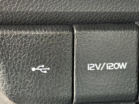 Used 2023 Toyota Camry SE FWD image 29