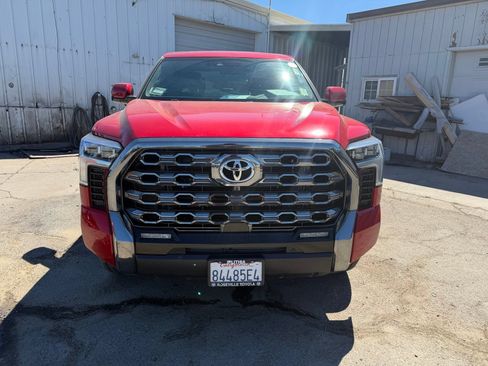 Used 2025 Toyota Tundra Platinum AWD/4WD image 8