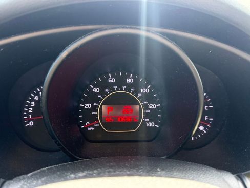 Used 2017 Kia Soul FWD image 14