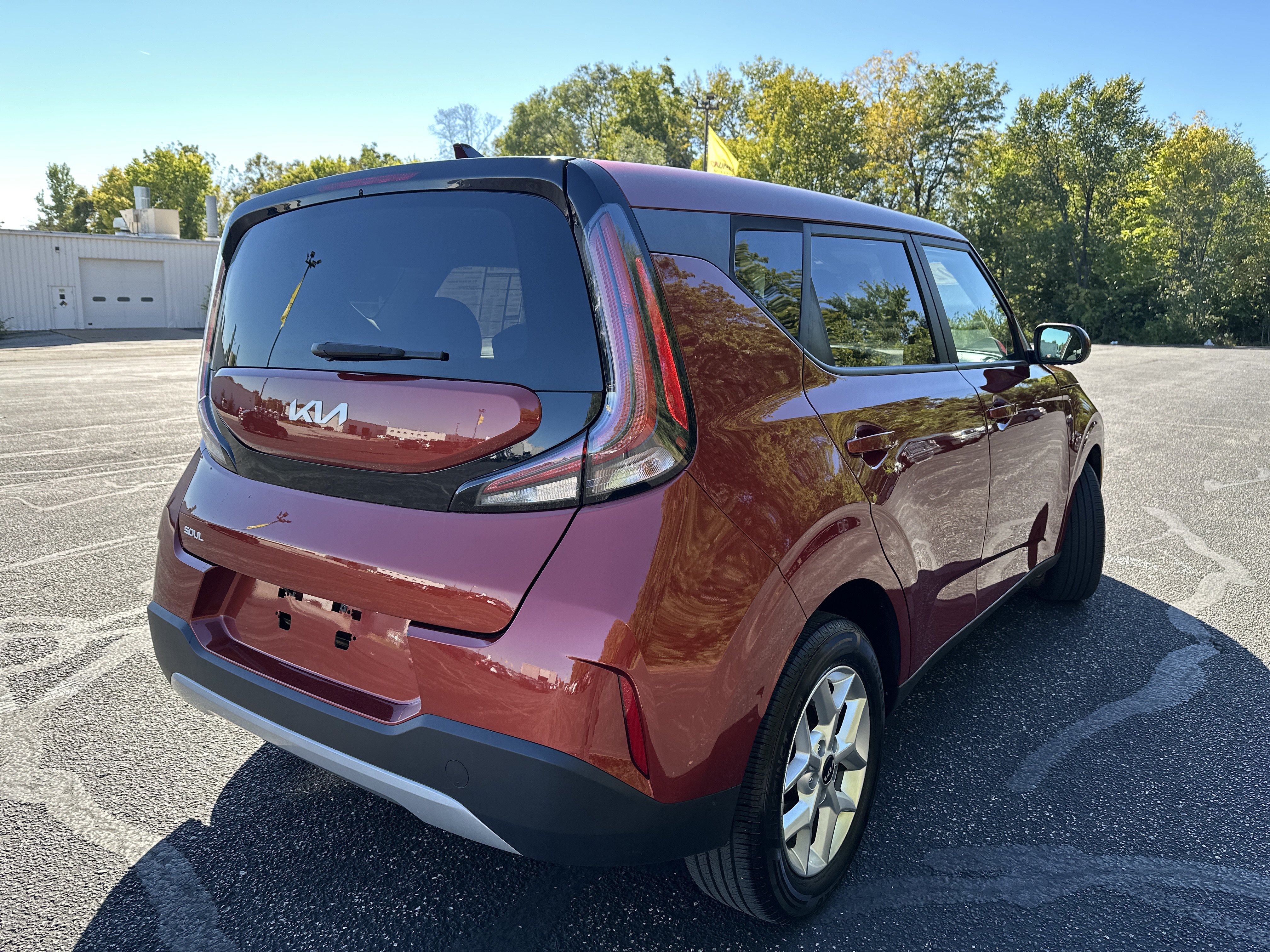 Certified 2024 Kia Soul LX w/ Option Group 015 FWD image 7