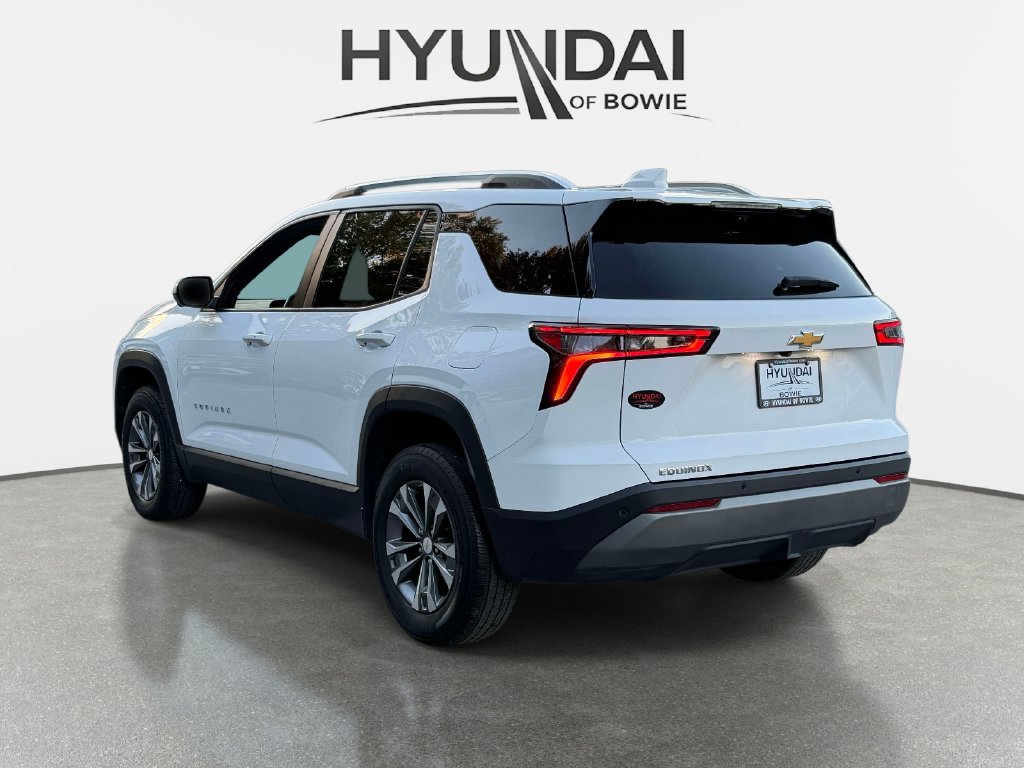 Used 2025 Chevrolet Equinox LT w/ Convenience Package II FWD image 4